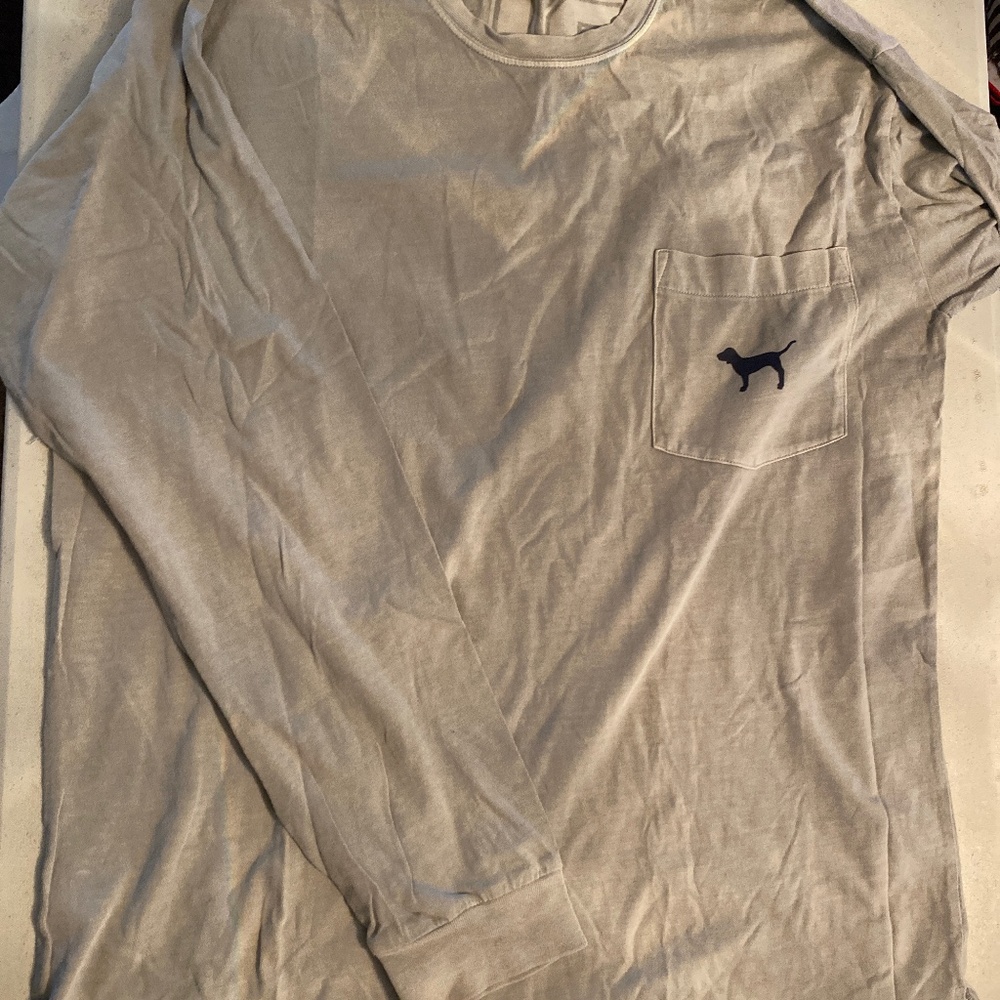 VS Pink long sleeve shirt